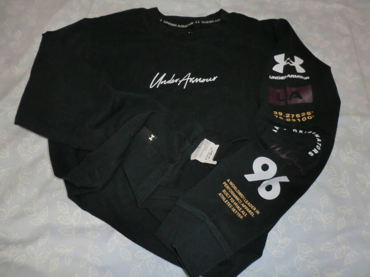 ◆左腕のロゴがオシャレで目立つ★UA ロングスリーブ Tシャツ【Under Armour】アンダーアーマー★胸中央にロゴ★カラー/BLACK◎サイズ/SM◆