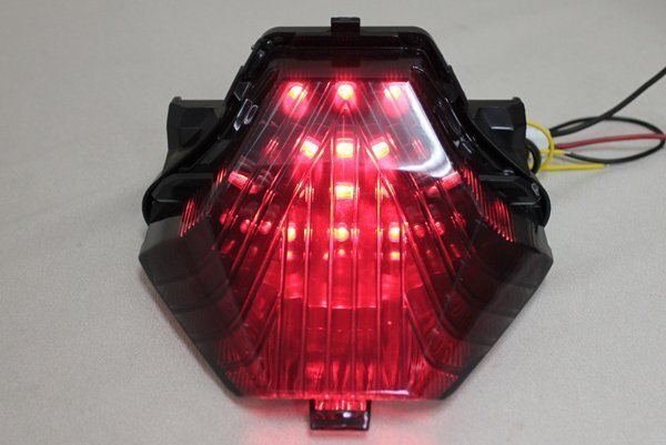 YZF-R25 ウインカー付 LEDスモークテールランプ MT-25 YZF-R3 MT-07 MT-03 LEDテールランプ YAMAHA ヤマハ