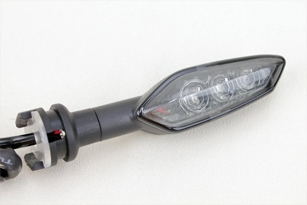 送料格安 MT-10純正タイプ スモークLEDウインカー左右セット MT-09Tracer MT-07 MT-25 MT-3 トレーサー YAMAHA ヤマハ