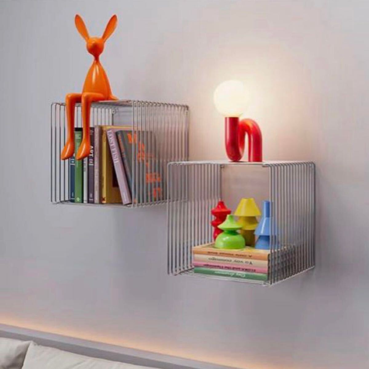 パントンワイヤーシェルフサイドテーブル