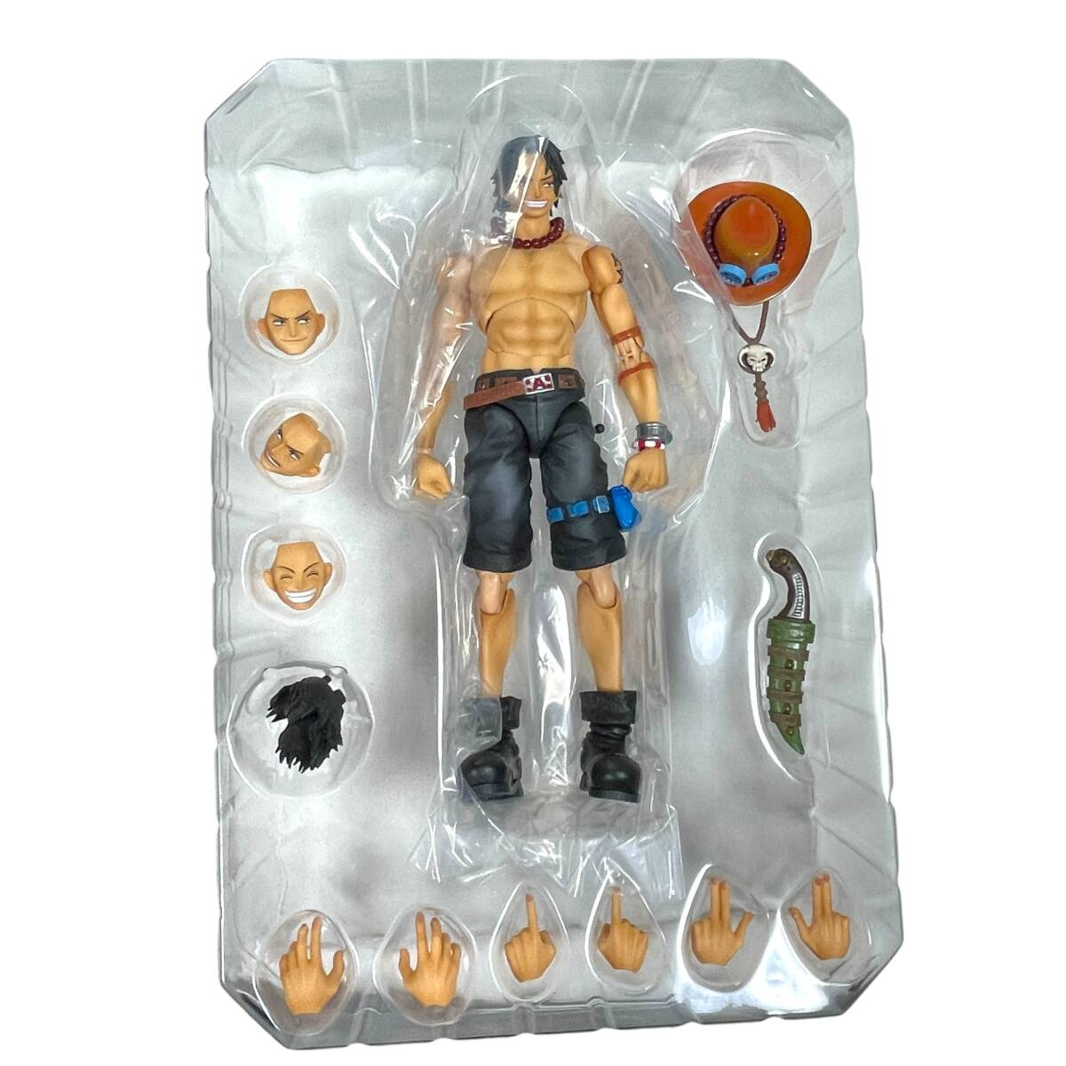 * б/у товар *vali Abu ru action герой zDX ONE PIECE Portrait.Of.Pirates × VAH Portgas *D* Ace передвижной фигурка kyV14739N