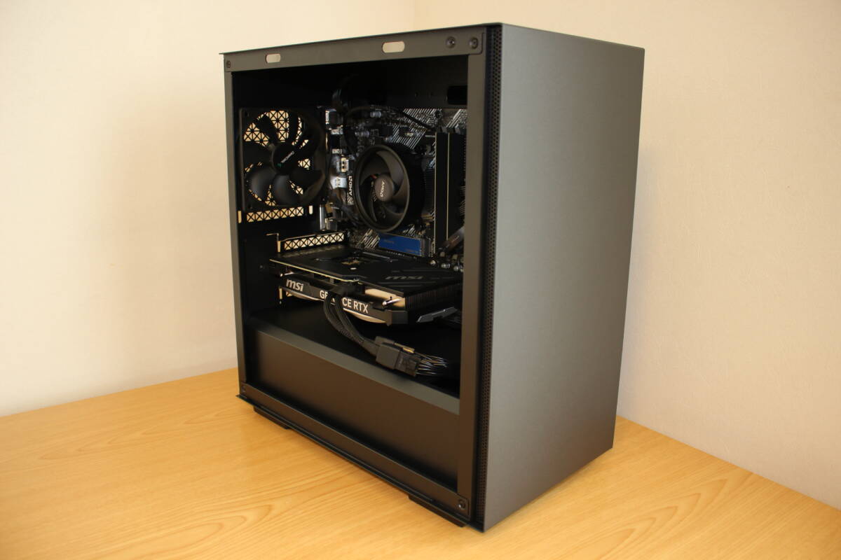 【新品】ゲーミングパソコン Ryzen 5 5600X/RTX5070/B550/M.2 SSD 500GB/メモリ 16GB/750W