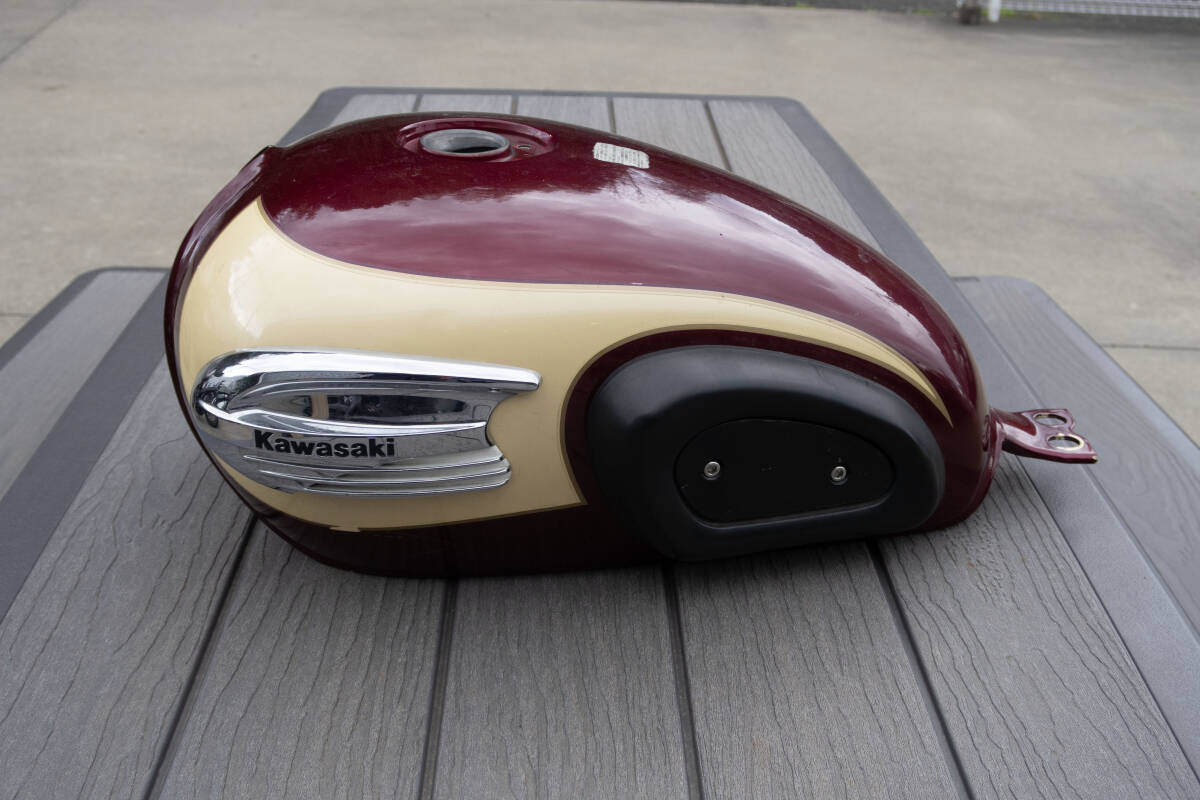 カワサキ W650 純正タンク 美品(カワサキ用)|売買された カワサキ W650 純正タンク 美品(カワサキ用)|売買された