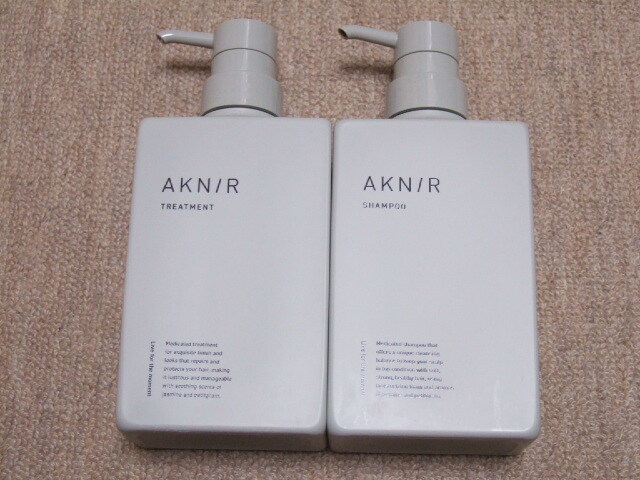 送料込 アクニー 薬用 シャンプー ヘアトリートメント ポンプ 送料込 アクニー 薬用 シャンプー ヘアトリートメント ポンプ