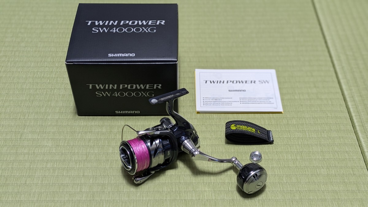 超美品 シマノ 21ツインパワーSW 4000XG ラインストッパー付き 超美品 シマノ 21ツインパワーSW 4000XG ラインストッパー付き