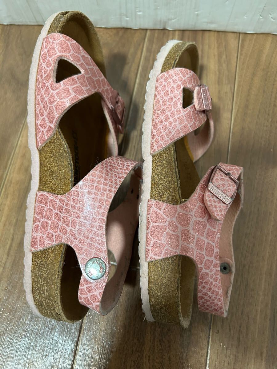 ビルケンシュトック　 サンダル レザー　パイソン　ビルケン　ピンク　22センチ　子ども　