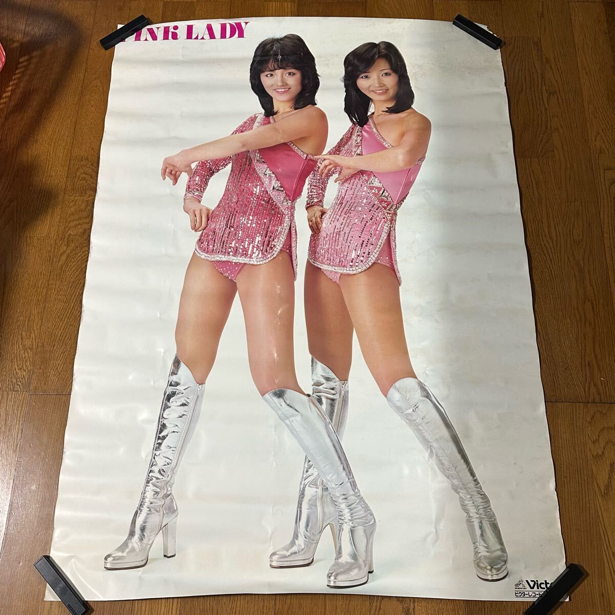 2024年のクリスマスの特別な衣装 特大ポスター ピンクレディ ビクター ピンクレディー PINKLADY は行