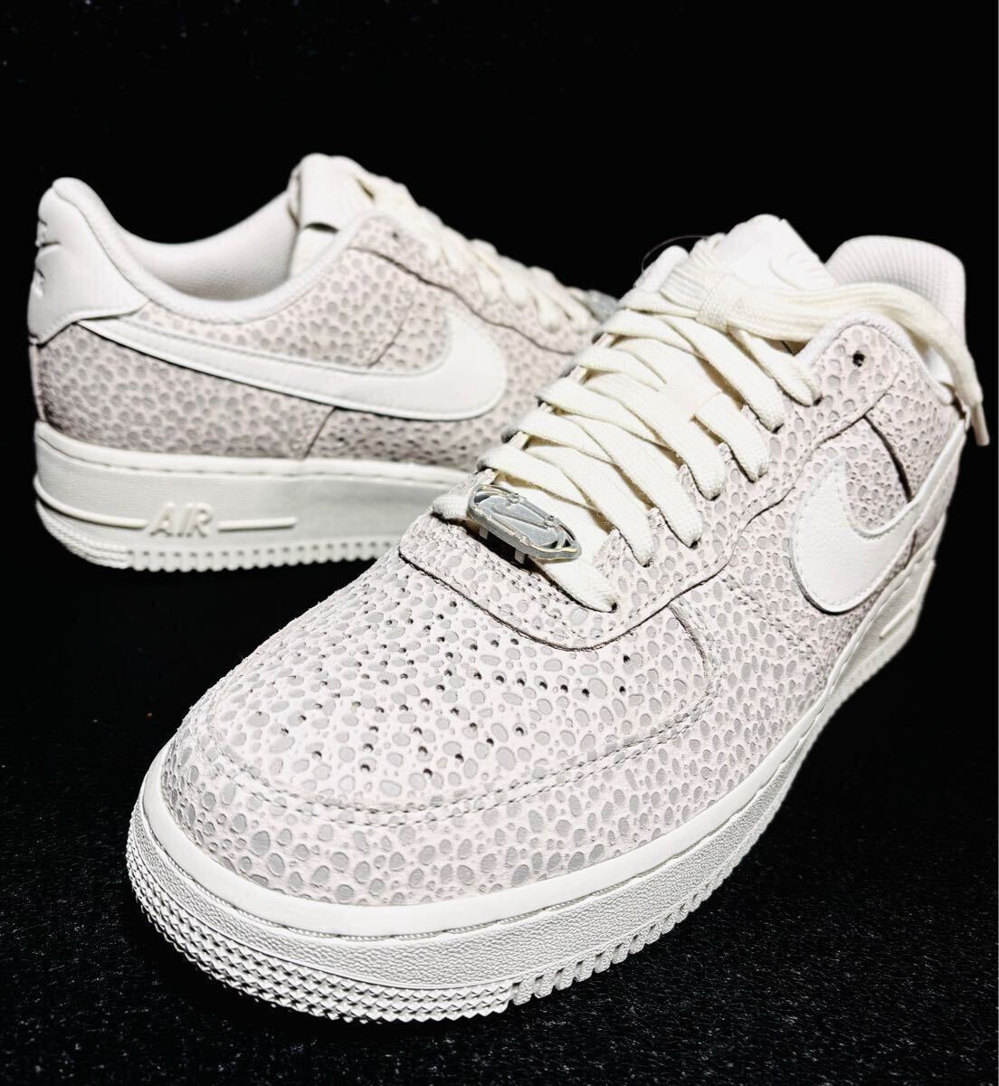 ☆送料込■新品26.0cm■ナイキ エア フォース 1 07 プレミアム サファリ ファントム/セイル/メタリックシルバーNIKE