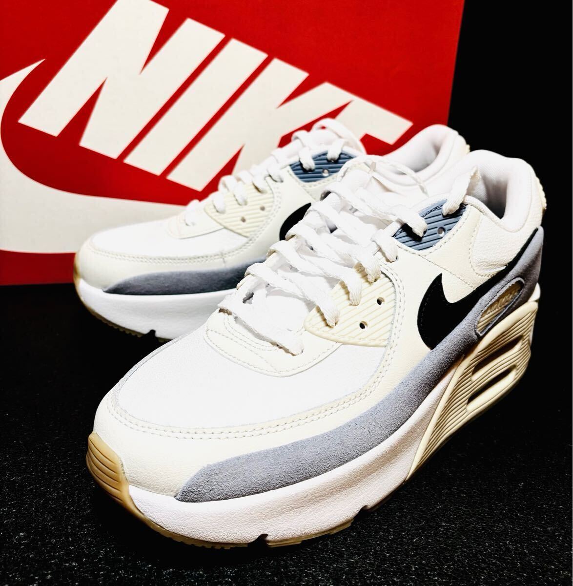 ☆送料込■新品26.5cm■ナイキ エア マックス90 LV8 AIR MAX 90 ホワイト/アッシェンスレート/ブラックWMNS