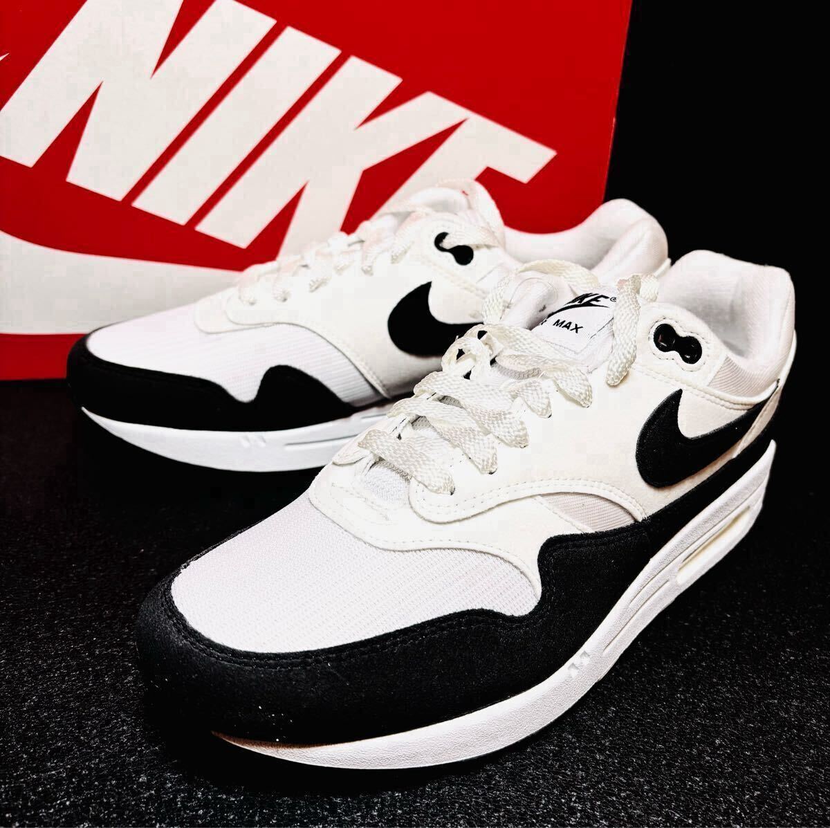 送料込 新品27 5cm ナイキ エア マックス1 AIR MAX 1 ホワイト 送料込 新品27 5cm ナイキ エア マックス1 AIR MAX 1 ホワイト