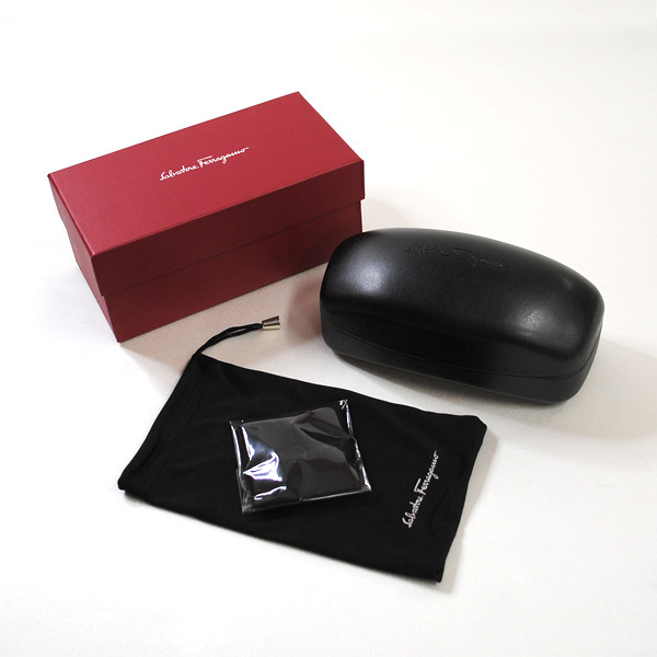 在庫処分 Salvatore Ferragamo サルヴァトーレ フェラガモ サングラス 國內(nèi)正規(guī)品 SF811SLA 960