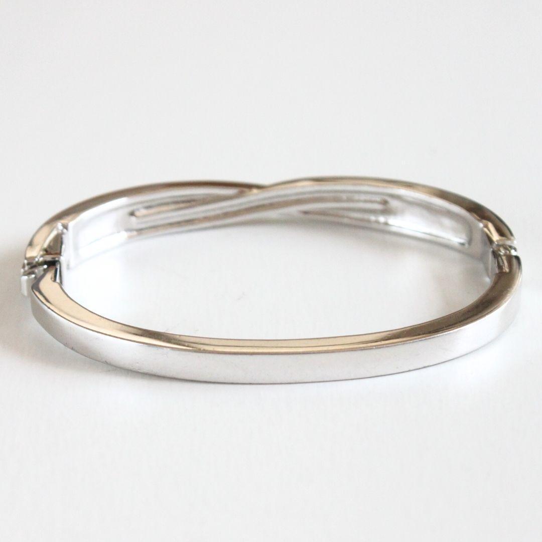 SWAROVSKI スワロフスキー Swarovski 『Edithバングル』 1808935