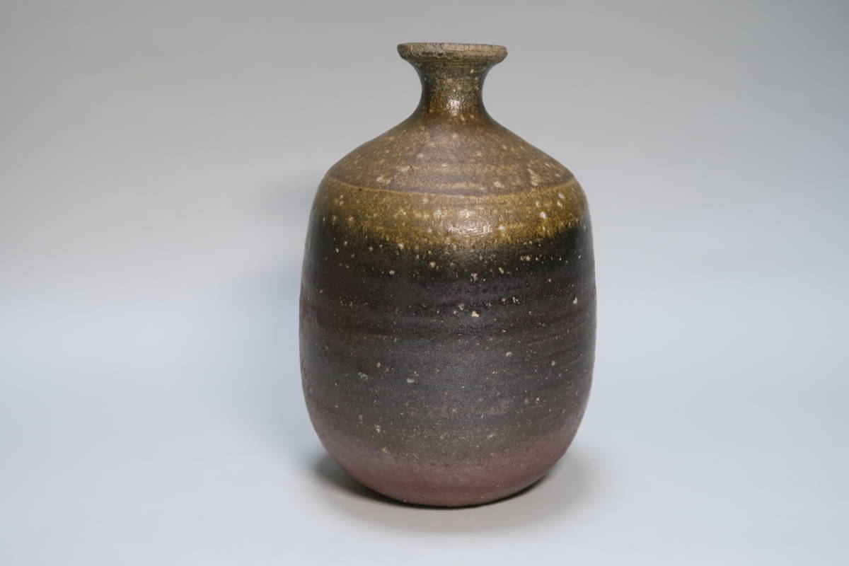 [ Okayama префектура важное нет форма культура состояние гарантия . человек ] Yamamoto самец один ( человек национальное достояние Yamamoto . превосходящий длина мужчина ) Bizen бутылочка для сакэ 