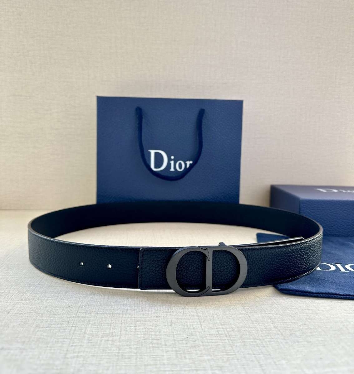 ディオール Christian Dior ベルト レザー 本革 サイズ100cm ディオール Christian Dior ベルト レザー 本革 サイズ100cm