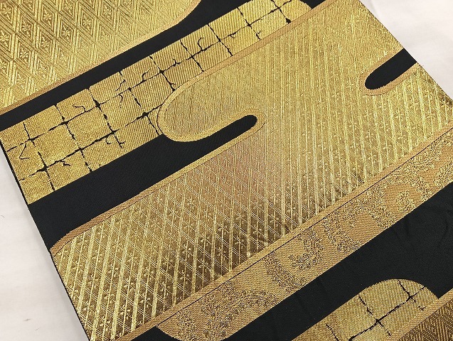 平和屋着物◎六通柄袋帯 菱取華蝶紋 純金箔24K 黒地 正絹 逸品 平和屋着物◎六通柄袋帯 菱取華蝶紋 純金箔24K 黒地 正絹 逸品