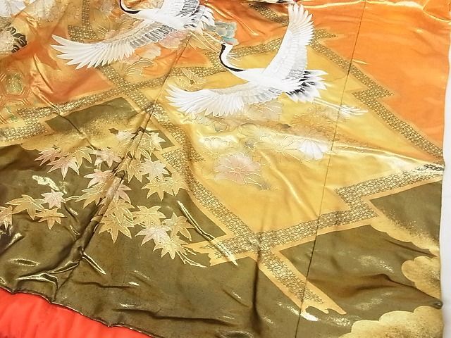 平和屋着物□極上 色打掛 刺繍 飛鶴吉祥花文 金彩 銀糸 正絹 平和屋着物□極上 色打掛 刺繍 飛鶴吉祥花文 金彩 銀糸 正絹