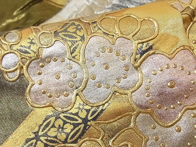 平和屋着物□極上 色打掛 刺繍 飛鶴吉祥花文 金彩 銀糸 正絹 平和屋着物□極上 色打掛 刺繍 飛鶴吉祥花文 金彩 銀糸 正絹