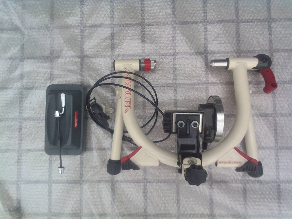 MINOURA ミノウラ サイクルトレーナー LR240 ミニベロ 小徑車(chē) ETRTO18インチ～20インチ対応 送料無(wú)料