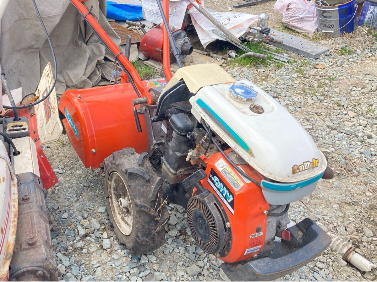 山形より引き取り限定 耕運機 管理機 クボタ TR60 タンク内サビ 山形より引き取り限定 耕運機 管理機 クボタ TR60 タンク内サビ