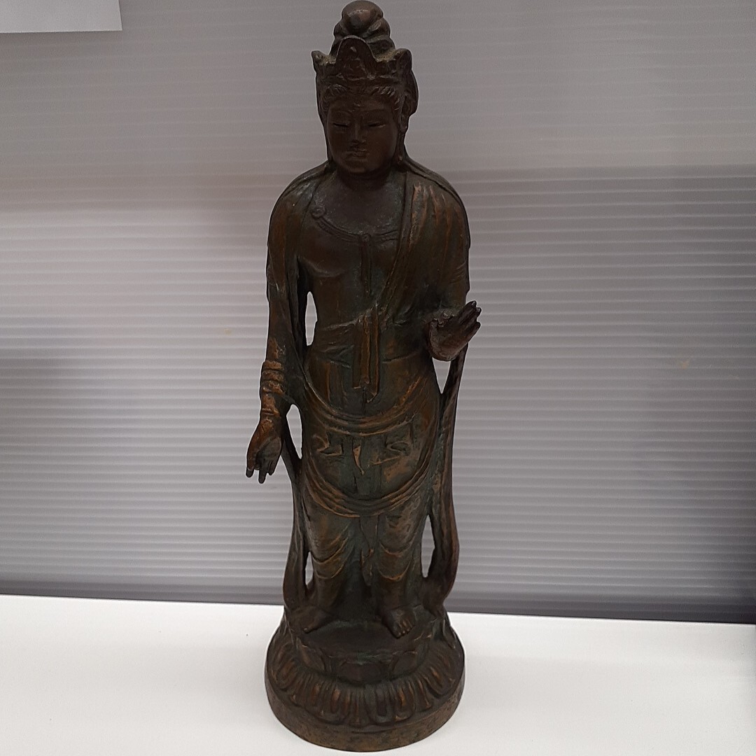 北村西望 聖観音菩薩像 仏像 ブロンズ像 高さ約35.5cm 保管品 み 北村西望 聖観音菩薩像 仏像 ブロンズ像 高さ約35.5cm 保管品 み