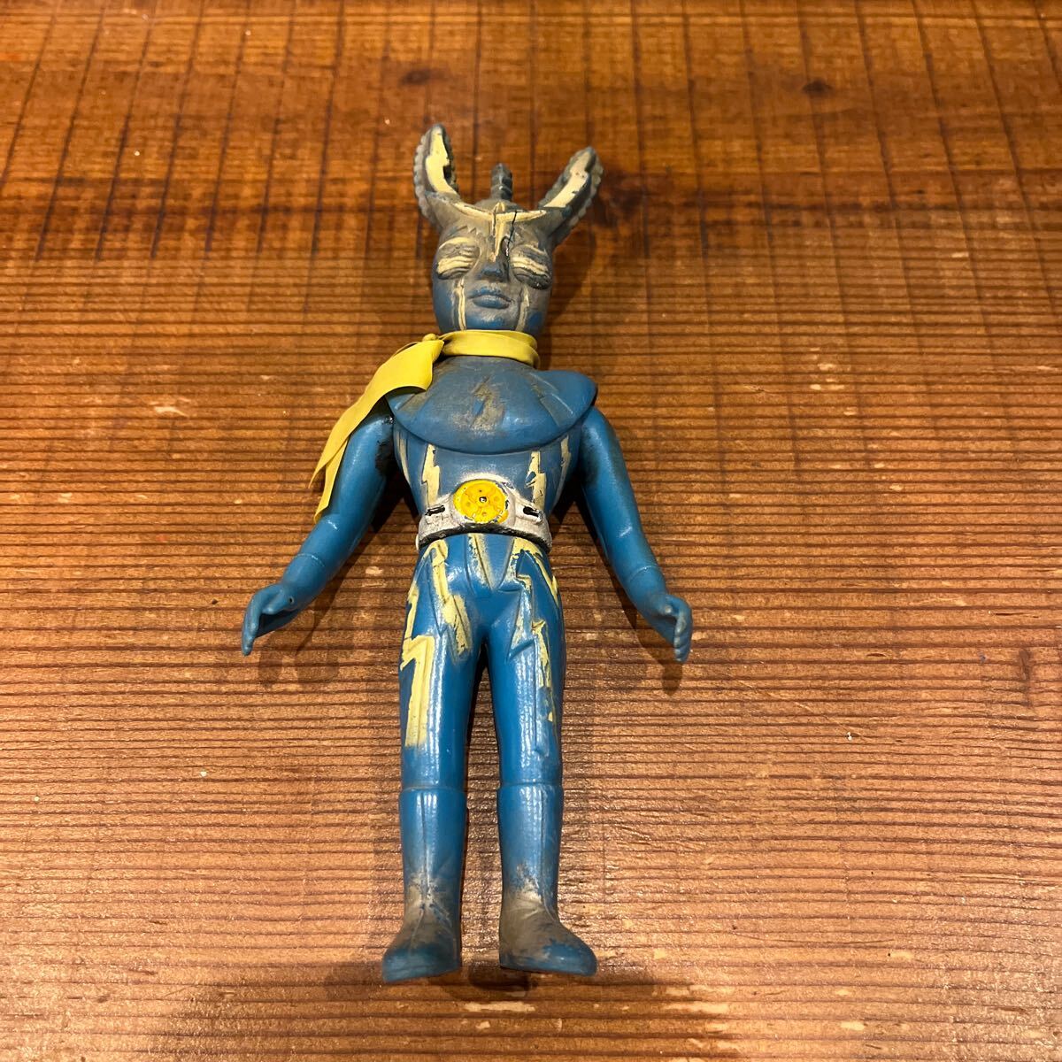 イナズマン パチ ミドルサイズ イナズマン パチ ミドルサイズ Yahoo!オークション - 当時物