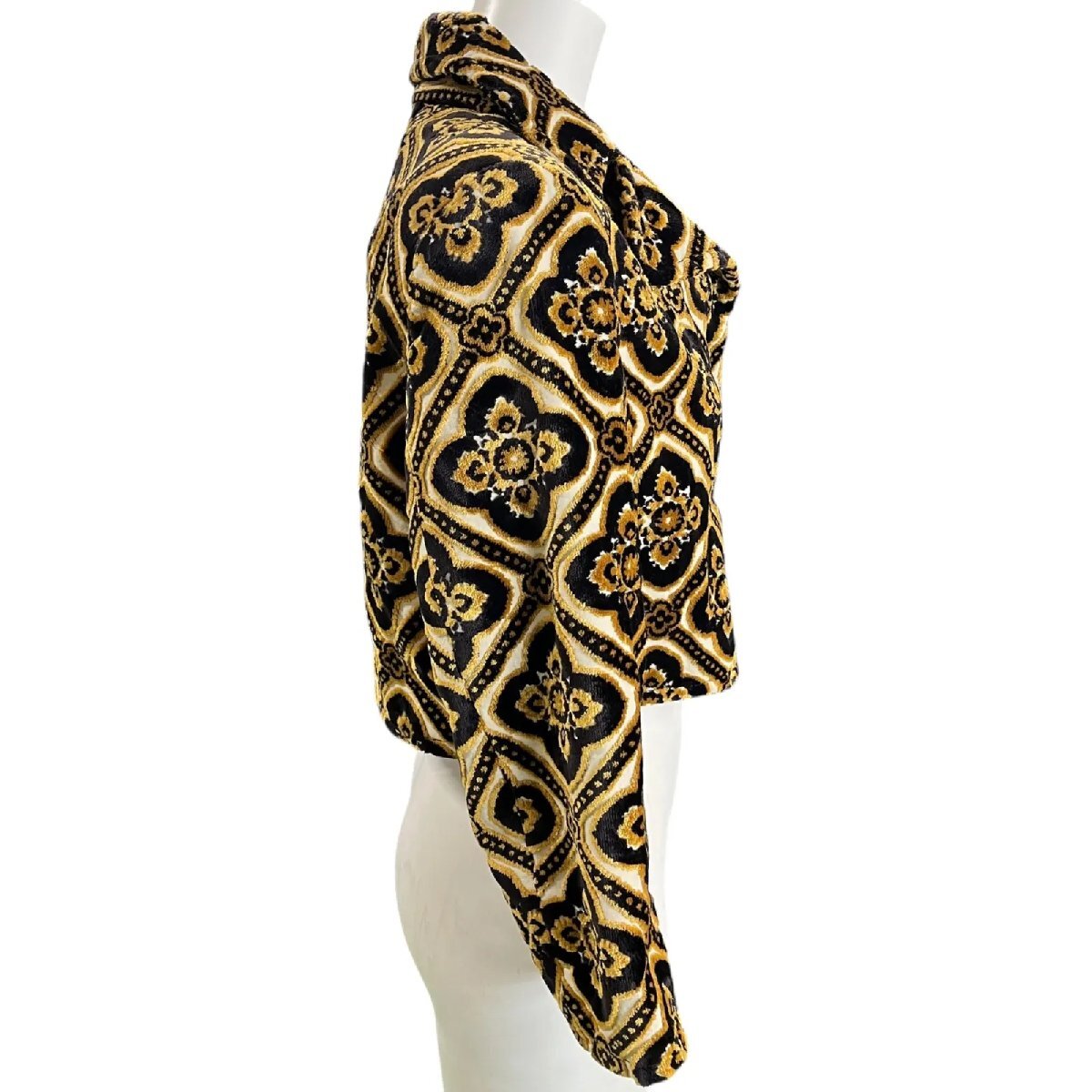 美品　エトロ　ETRO ベロア花柄　ショート丈　ジャケット　42、L、11號(hào)　レディース　S5O271