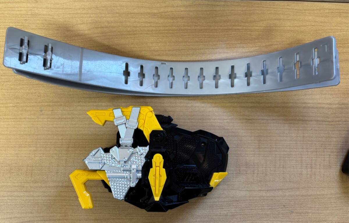 仮面ライダーゼロワン】DX 滅亡迅雷フォースライザー 変身ベルト 仮面ライダーゼロワン】DX 滅亡迅雷フォースライザー 変身ベルト
