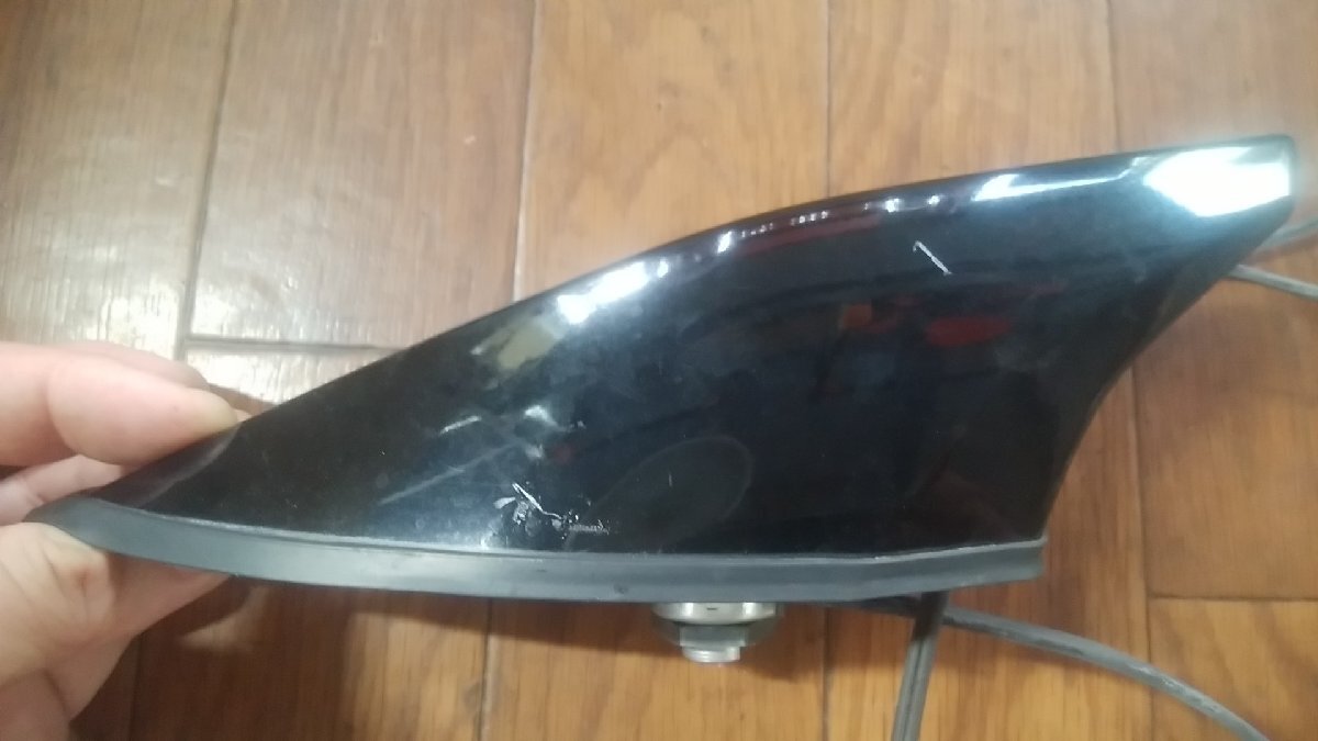 U#000 カローラフィールダー DBA-ZRE142G 2011年 流用？ モデリスタ ルーフアンテナ ドルフィン シャーク トップノット 202ブラック