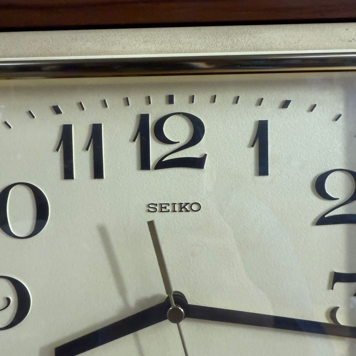 SEIKO セイコー 壁掛け時計 掛け時計 時計 木枠 昭和レトロ SEIKO セイコー 壁掛け時計 掛け時計 時計 木枠 昭和レトロ
