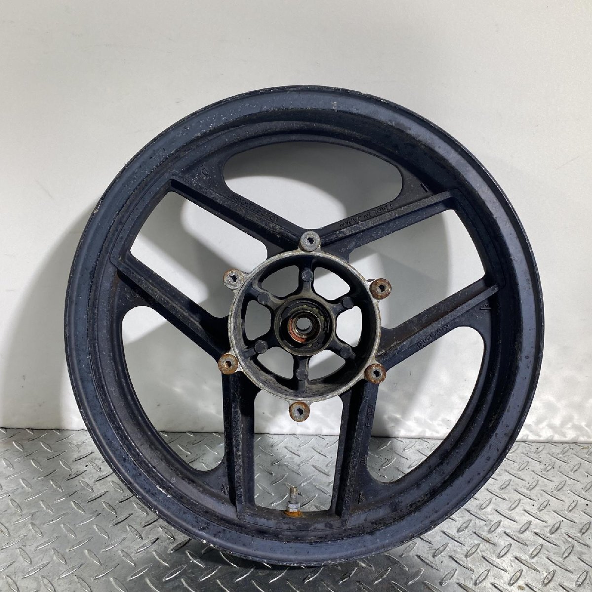 KAWASAKI GPZ1000RX フロントホイール カワサキ