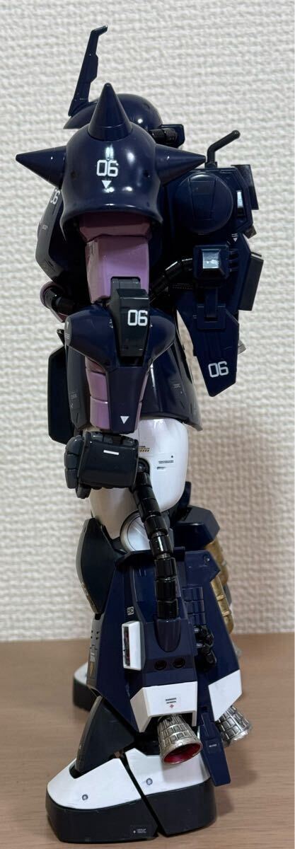 1円〜【バンダイ】 MG 1/100 MS-06R 黒い三連星ザク Ver.2.0 1円〜【バンダイ】 MG 1/100 MS-06R 黒い三連星ザク Ver.2.0