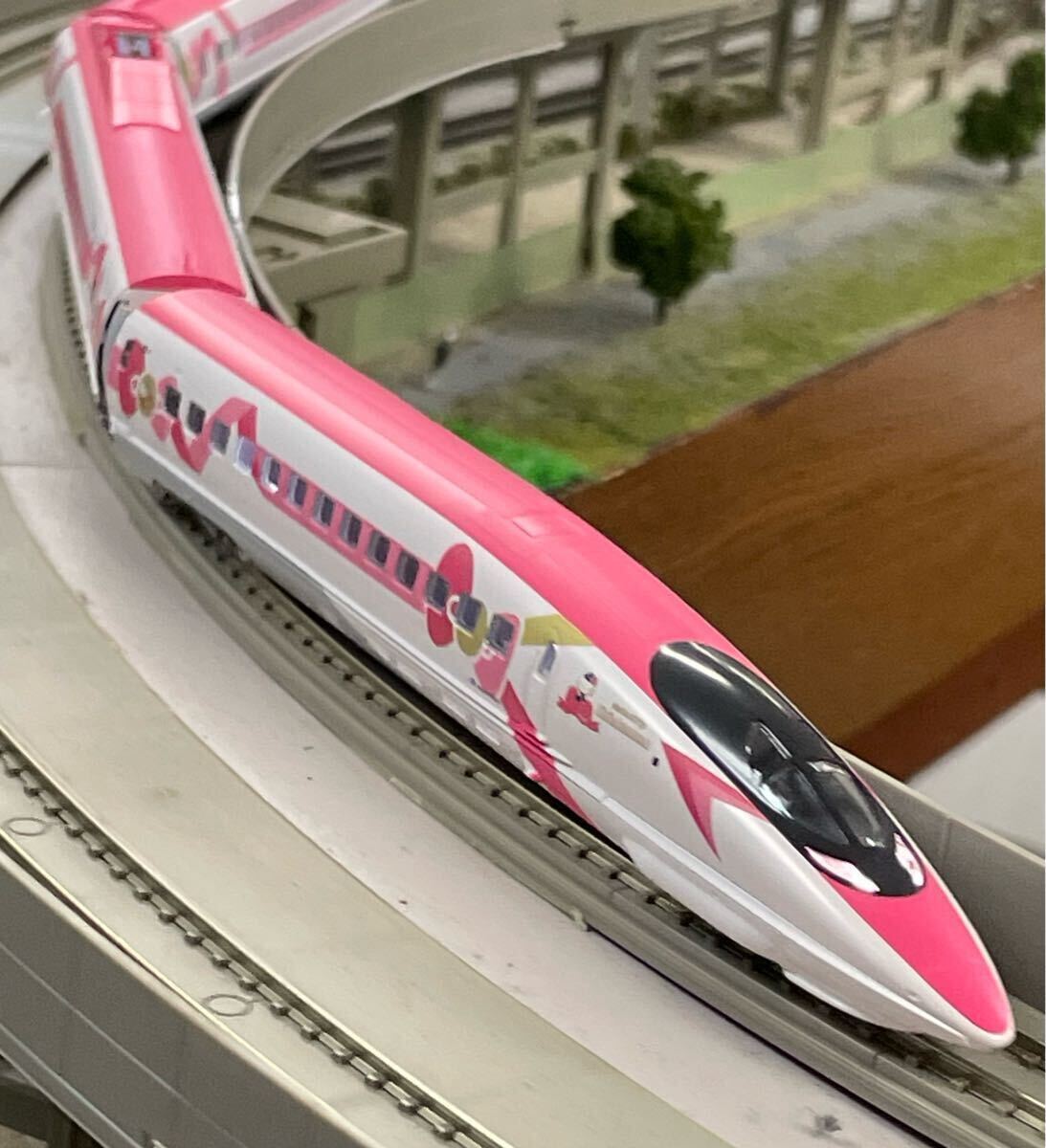 室内灯入りTOMIX500系ハローキティ 全車室内灯付! TOMIX 500系ハローキティ新幹線 JR、国鉄車両