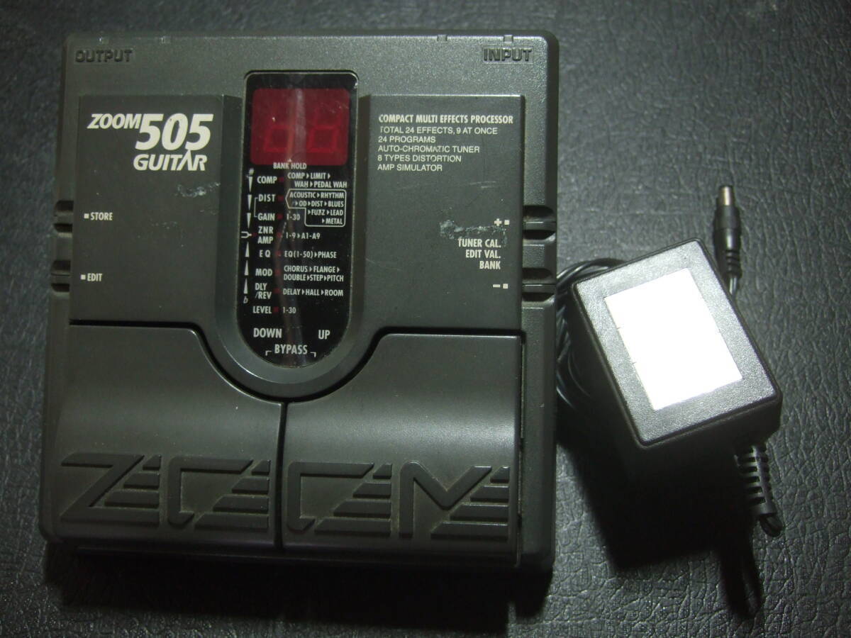 ZOOM 505 Guitar Compact Multi Series