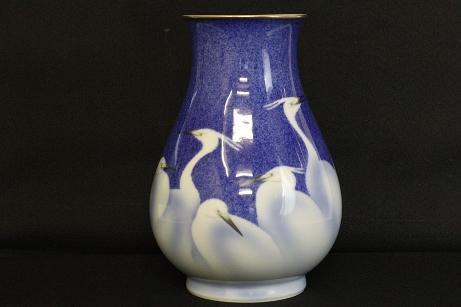 TB526宮内庁御用達 深川製磁 花瓶 高さ約25cm◇有田/白鷺/鳥 TB526宮内庁御用達 深川製磁 花瓶 高さ約25cm◇有田/白鷺/鳥