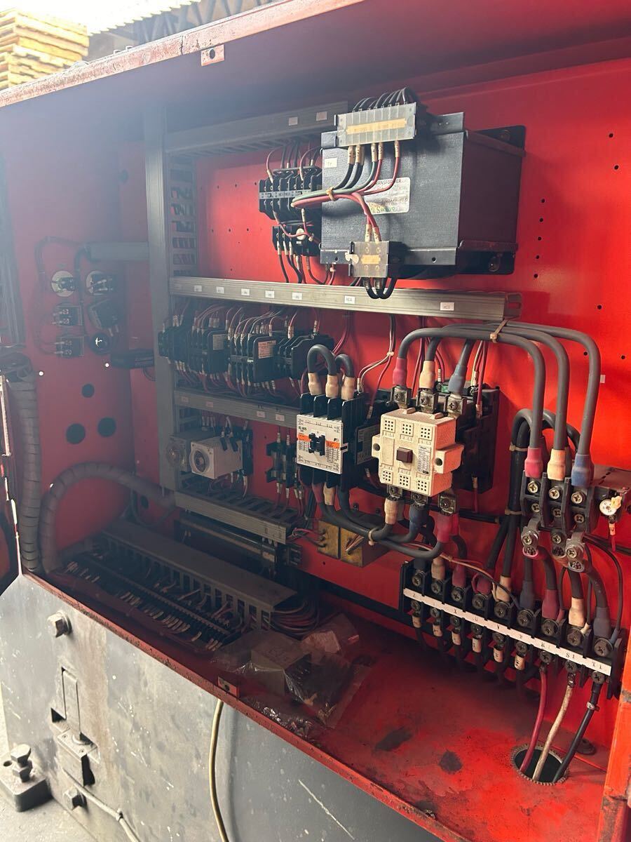 N5800 AMADA アマダ シャーリング 型式H-1213 動作確認OK オート N5800 AMADA アマダ シャーリング 型式H-1213 動作確認OK オート
