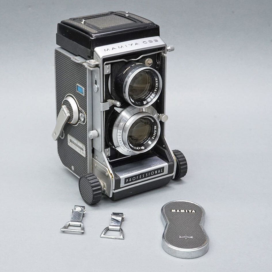 ス*ス様 Mamiya C33 Professional 二眼レフカメラ ス*ス様 Mamiya C33 Professional 二眼レフカメラ Mamiya C33