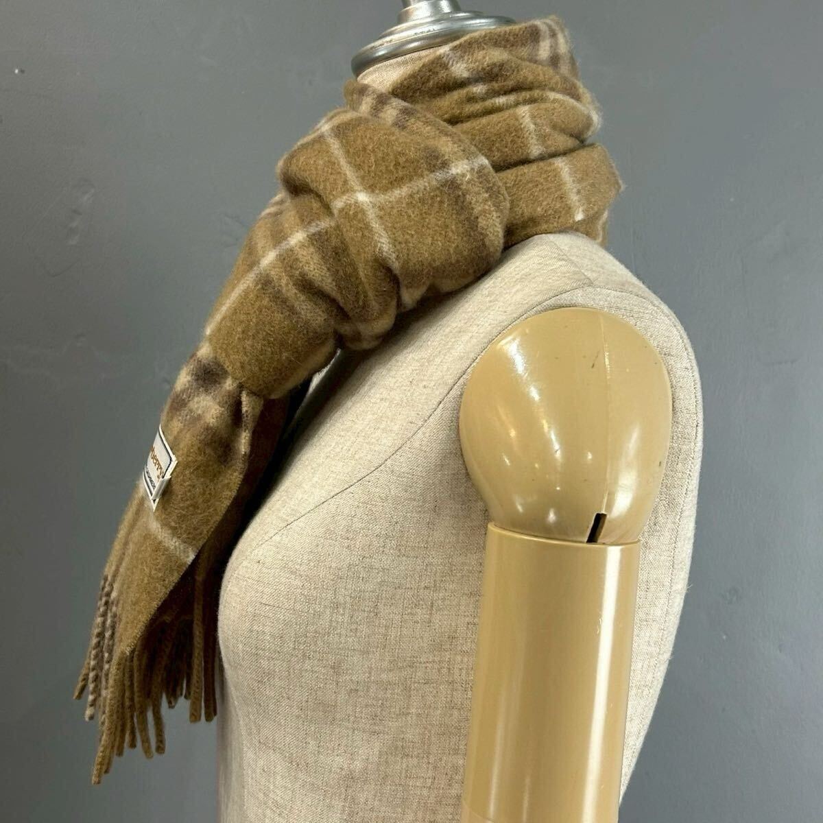 Burberrys' BURBERRY PURE CASHMERE カシミヤ カシミア 100 Burberrys' BURBERRY PURE CASHMERE カシミヤ カシミア 100