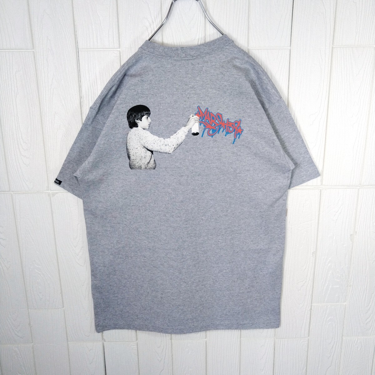 【STUSSY】00s' USA製 グラフィティアートスプレーデザイン Tシャツ_画像9