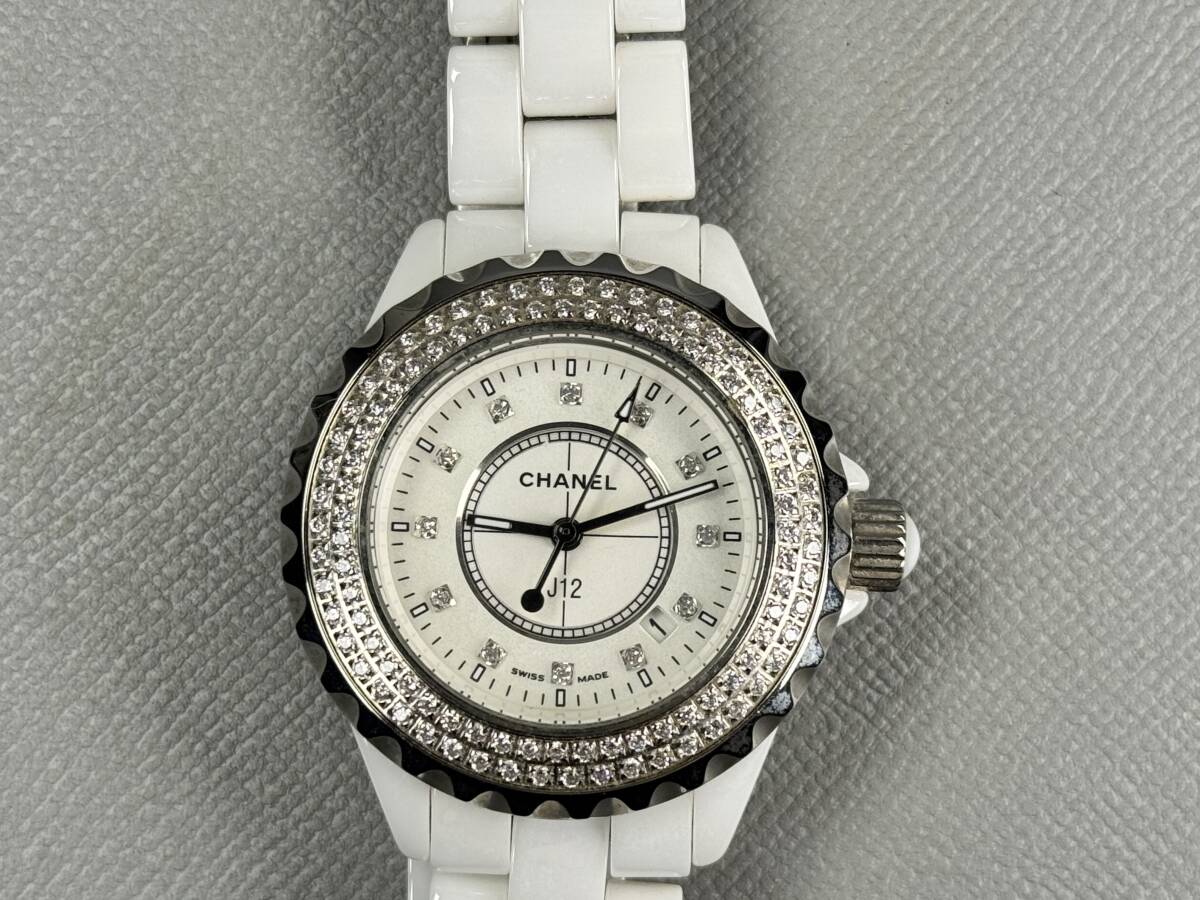 偲】シャネル(CHANEL) J12 腕時計 ホワイトセラミック 偲】シャネル(CHANEL) J12 腕時計 ホワイトセラミック