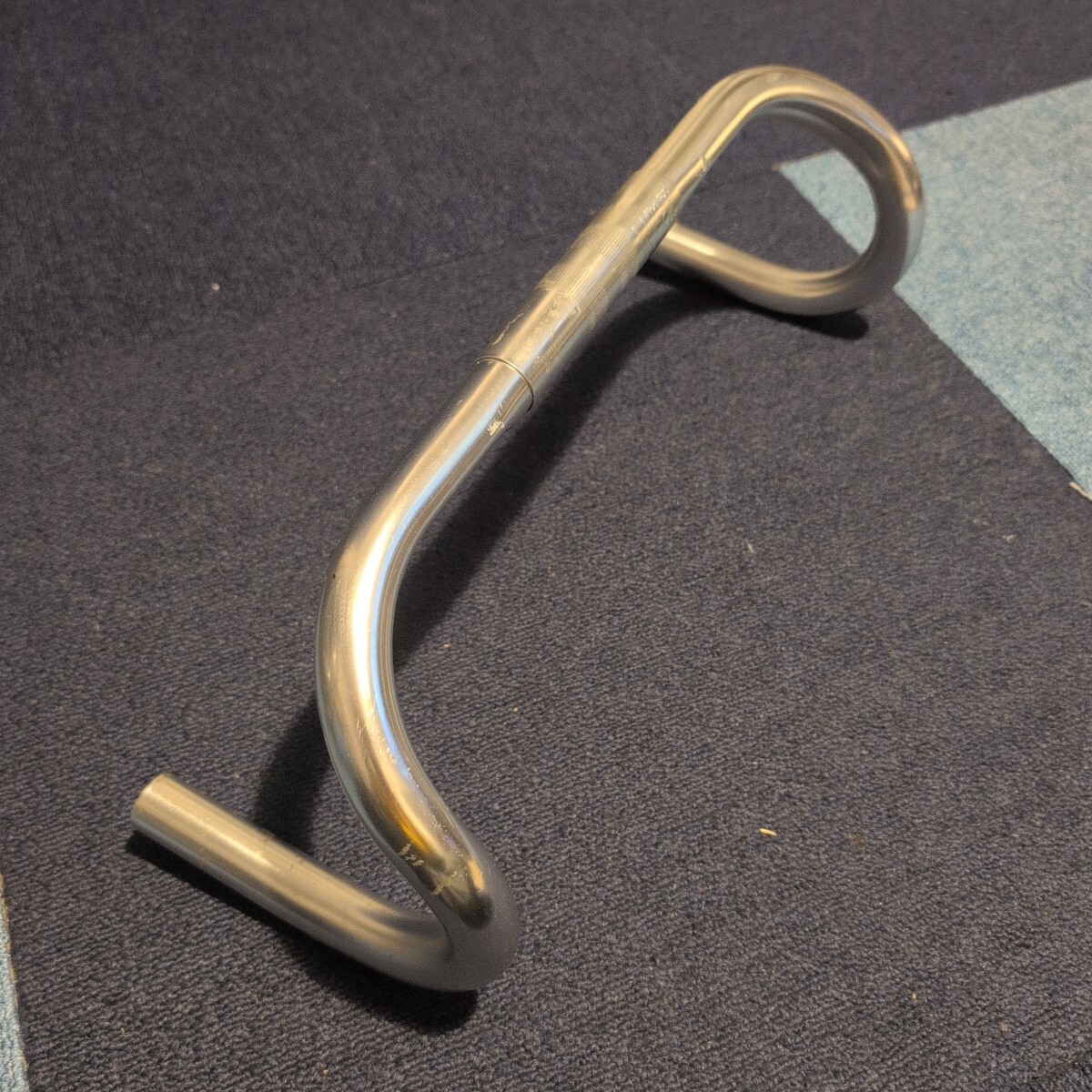 NITTO 日東 neat mod 185 400mm 26 0mm ドロップハンドル アルミ NITTO 日東 neat mod 185 400mm 26 0mm ドロップハンドル アルミ