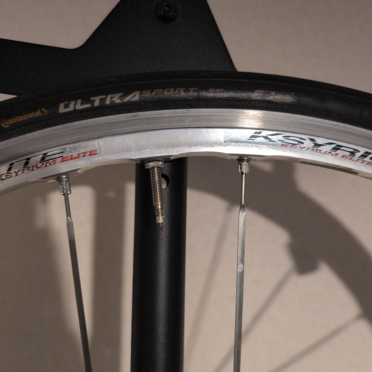 MAVIC キシリウムエリート 11s リアホイールのみ クリンチャー