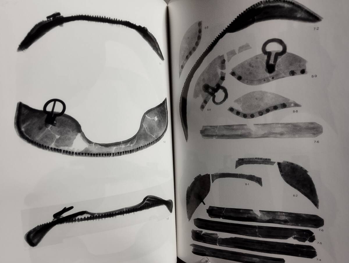 金鈴塚古墳研究　第2号　金鈴塚古墳出土馬具の研究　金鈴塚古墳出土馬具の復元と模型馬の製作　木更津市郷土博物館発行_画像8