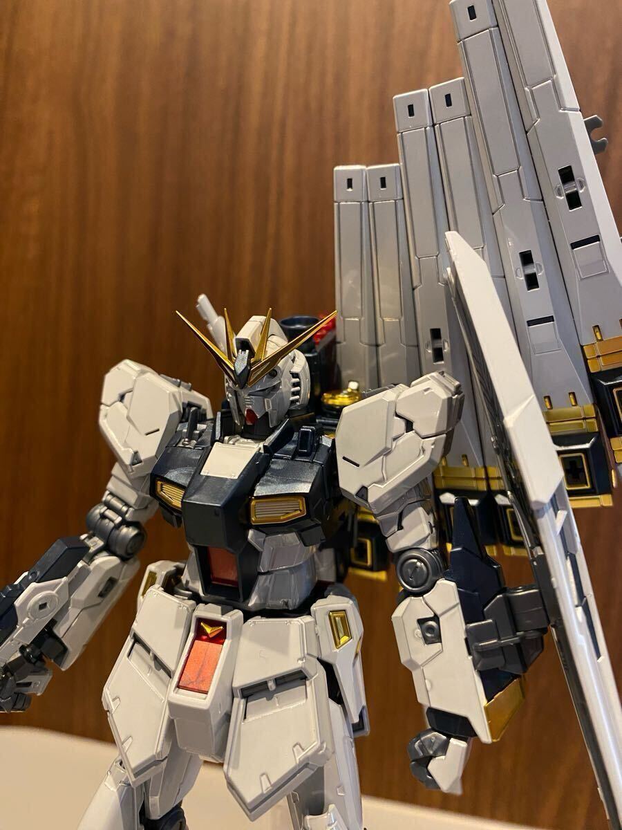 箱無し・素組み品)RG 1/144 ガンダムベース限定 νガンダム 箱無し・素組み品)RG 1/144 ガンダムベース限定 νガンダム