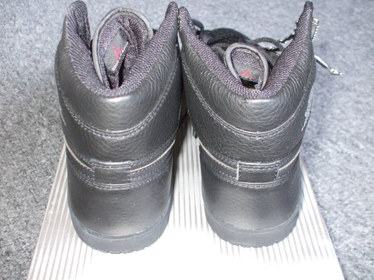 未使用 3000足限定 AIR JORDAN 1(2001 ADDITION)黒黒銀 2001年製 未使用 3000足限定 AIR JORDAN 1(2001 ADDITION)黒黒銀 2001年製