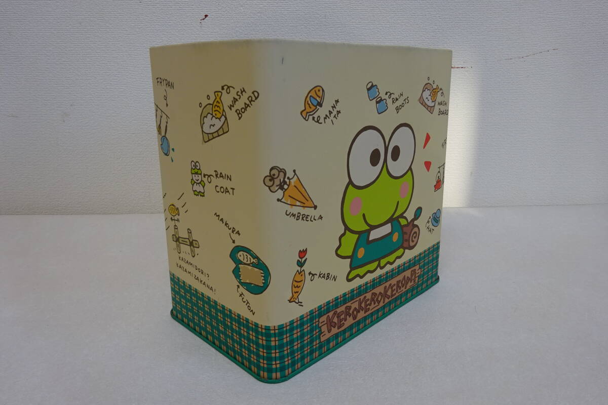 古いサンリオ　けろけろけろっぴ　缶　小物入れ　昭和レトロ