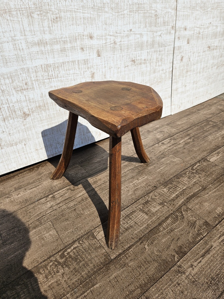 フランスアンティーク 木彫りのスツール 家具 ウッド 無垢材 木製 椅子 腰掛け フランスアンティーク 木彫りのスツール 家具 ウッド 無垢材