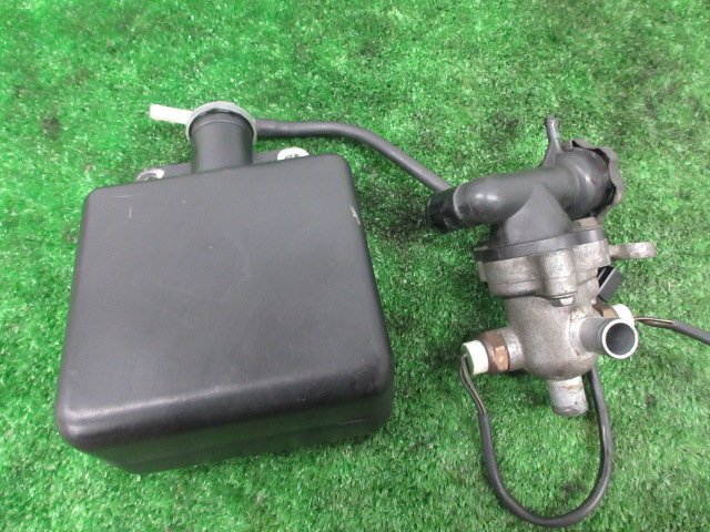 !_A7D14 GSX250S Katana радиатор GJ76A O