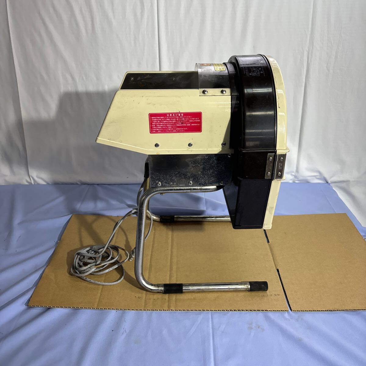 キャベツ千切り機(jī)　キャベリーナ　KB-745E ヒラノ電動(dòng)スライサー　