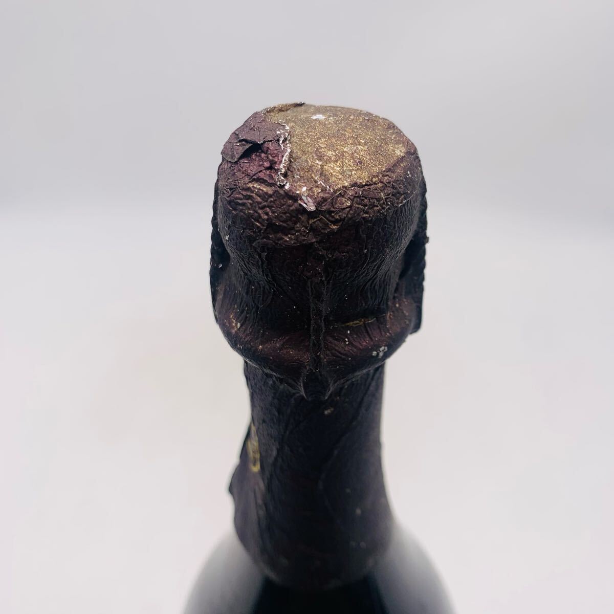 未開栓】Dom Perignon(ドンペリニヨン)ロゼ 1990 12.5% 750ml 未開栓】Dom Perignon(ドンペリニヨン)ロゼ 1990 12.5% 750ml