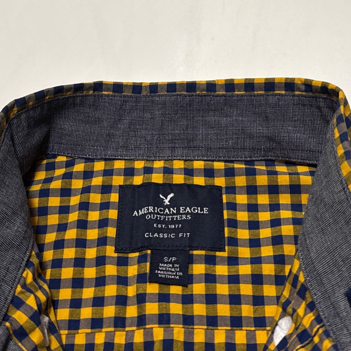 AMERICAN EAGLE OUTFITTERS アメリカンイーグルアウトフィッターズ 長袖ボタンダウンシャツ 刺繍 チェック S